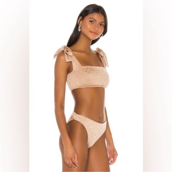 LPA X Revolve Iris Bikini Top Nude Leopard Size XS Extra Small - Picture 1 of 4